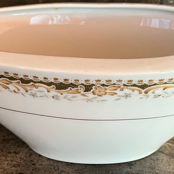 VTG Signature Queen Anne Gravy Boat Oval Green MCM Fine China Serving - Picture 3 of 10